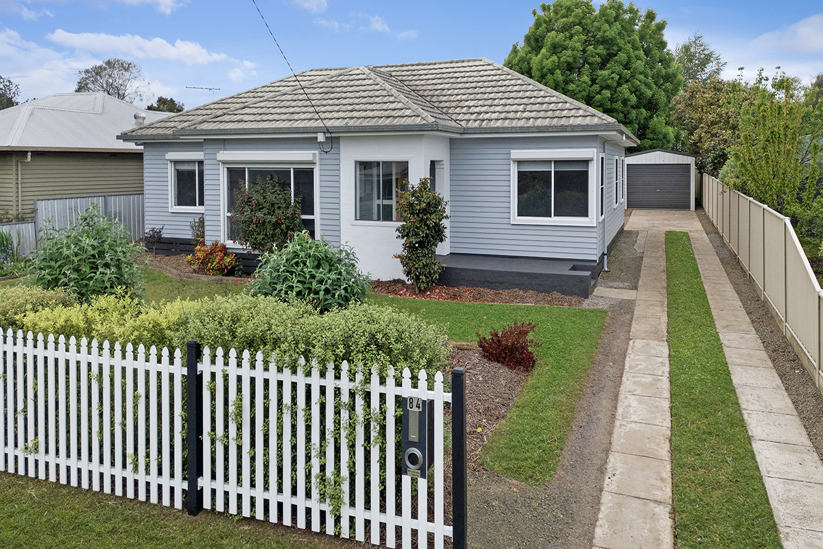 84 Park Street, Hamilton VIC 3300