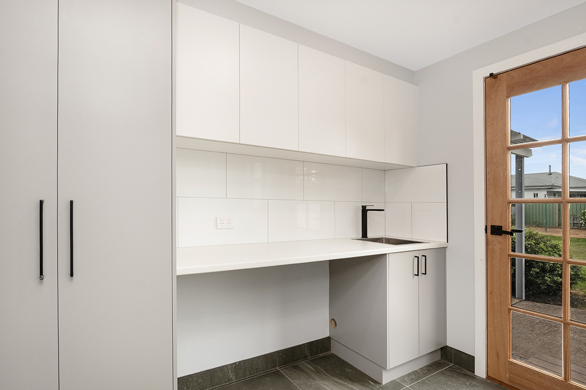 84 Park Street, Hamilton VIC 3300