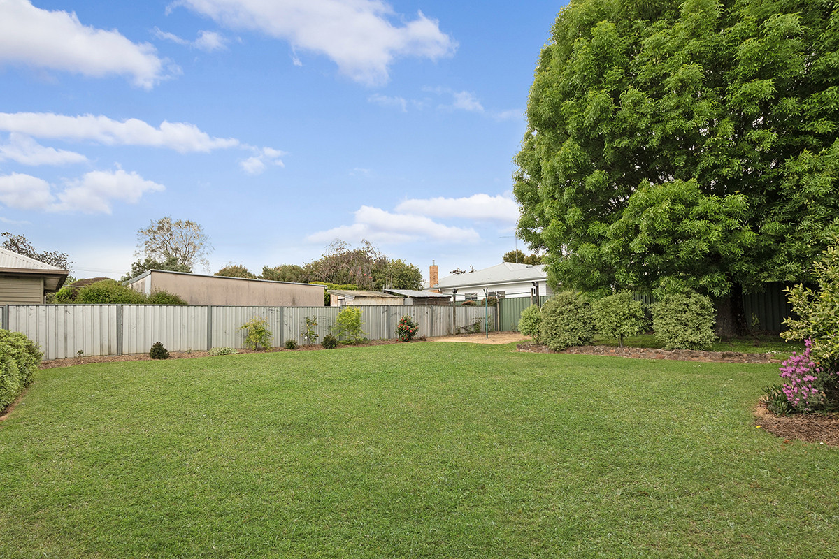84 Park Street, Hamilton VIC 3300