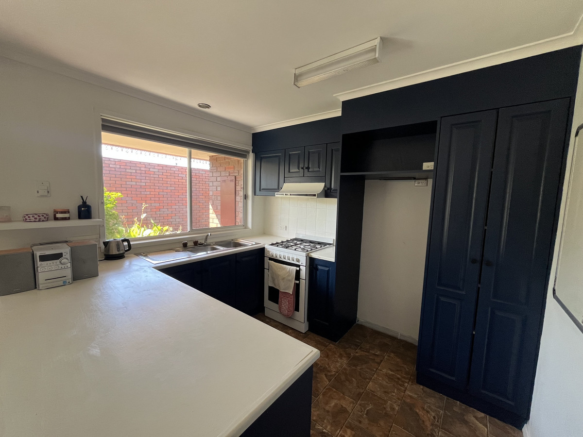 2/3 Shakespeare Street, Hamilton VIC 3300