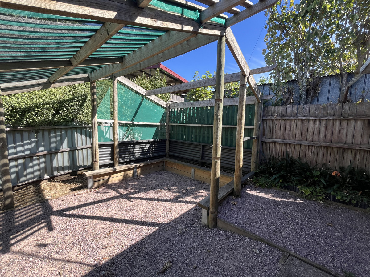 2/3 Shakespeare Street, Hamilton VIC 3300