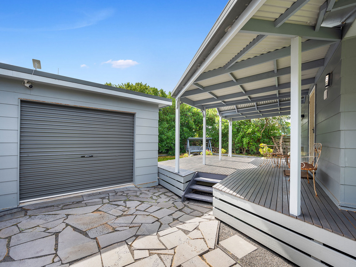 32 Reardon Street, Port Fairy VIC 3284
