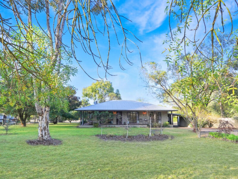 6982 Dartmoor-Hamilton Road, Hamilton VIC 3300
