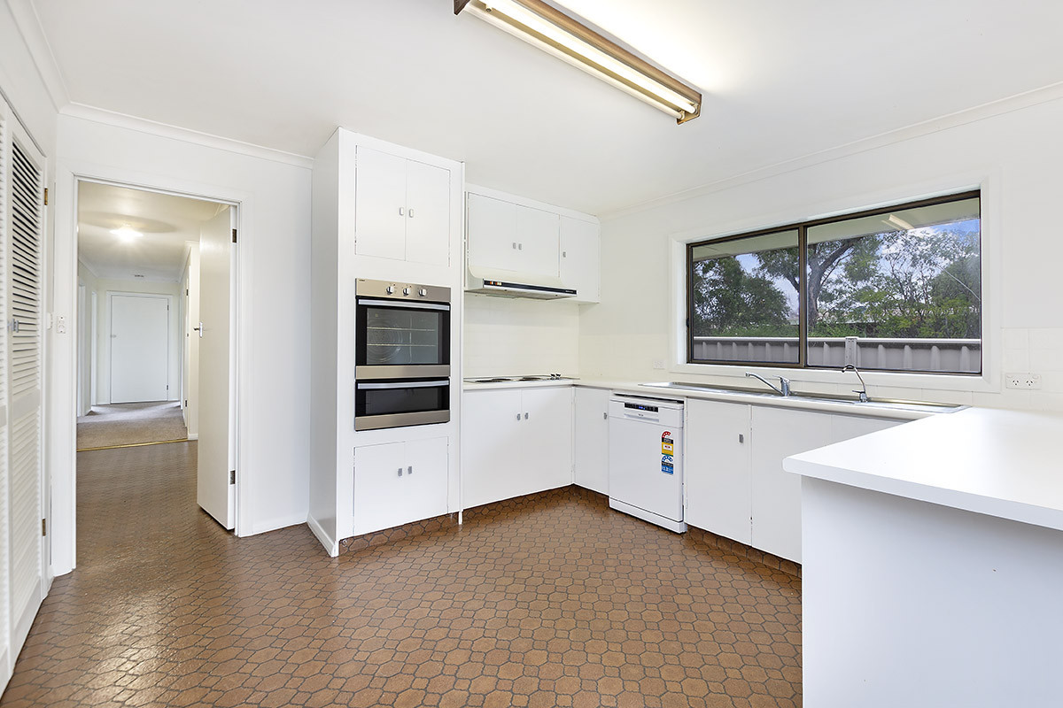 3 David Street, Hamilton VIC 3300
