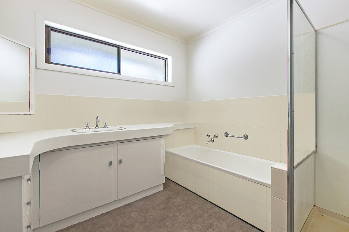 3 David Street, Hamilton VIC 3300