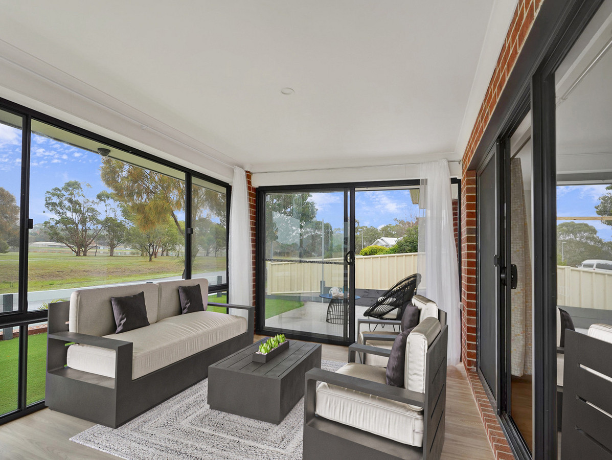 13 Handbury Boulevard, Hamilton VIC 3300