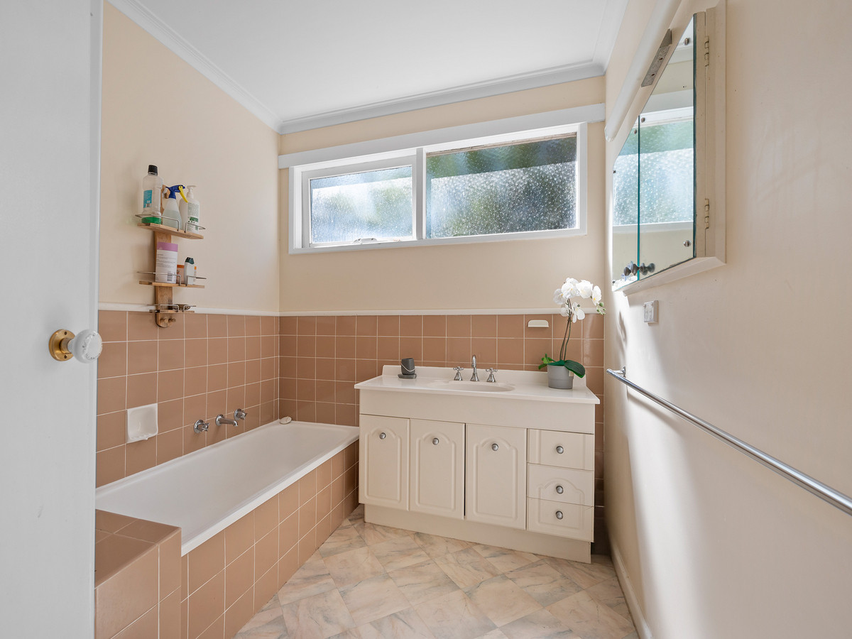 97 Bank Street, Port Fairy VIC 3284