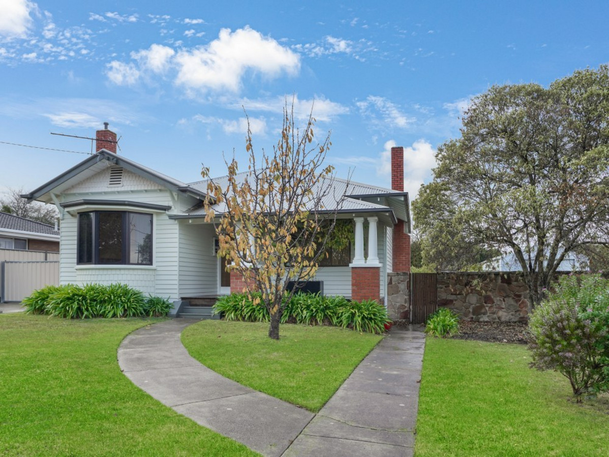 4 Haig Street, Hamilton VIC 3300