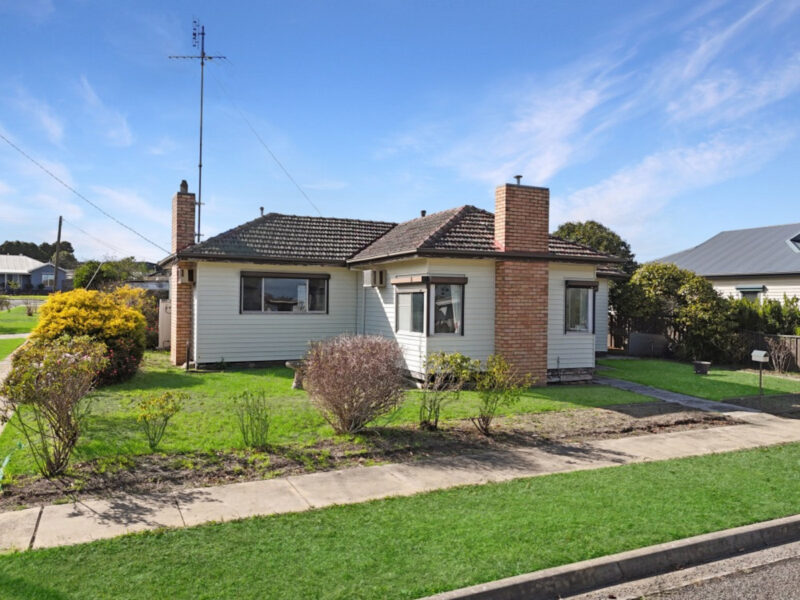 74 Stephen Street, Hamilton VIC 3300