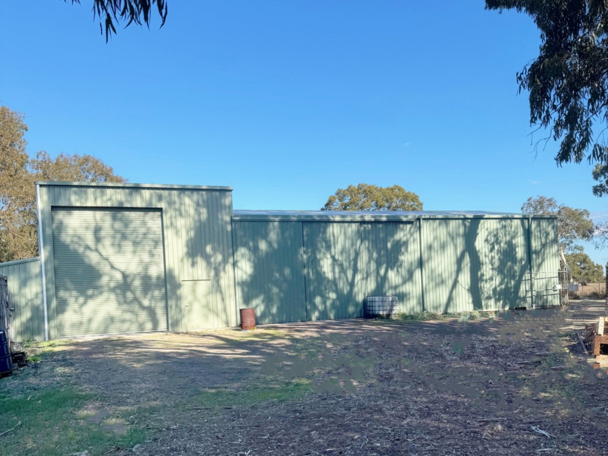 17 West Boundary Road, Hamilton VIC 3300