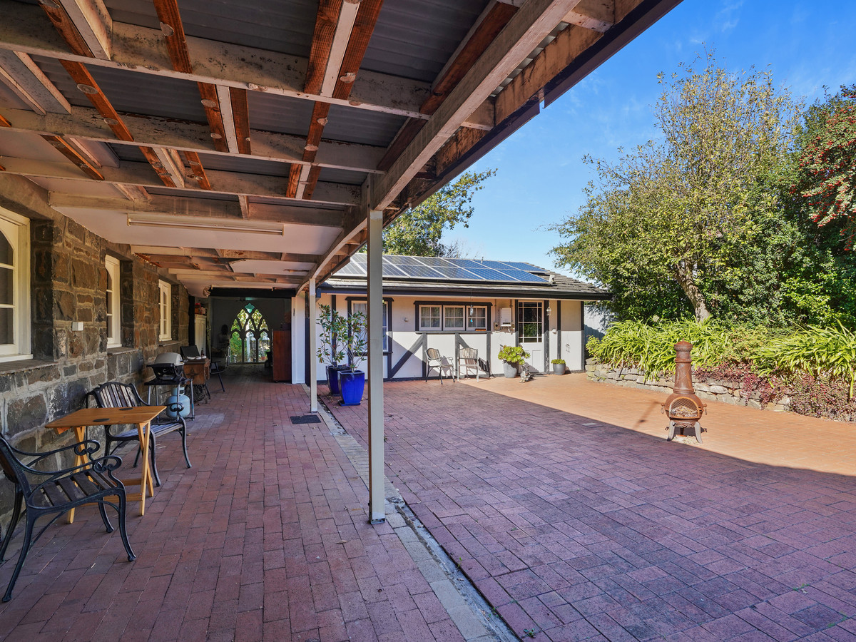 5 Cross Street, Hamilton VIC 3300