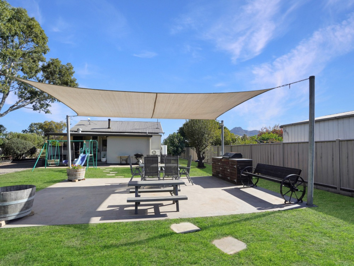 16 Glass Street, Dunkeld VIC 3294