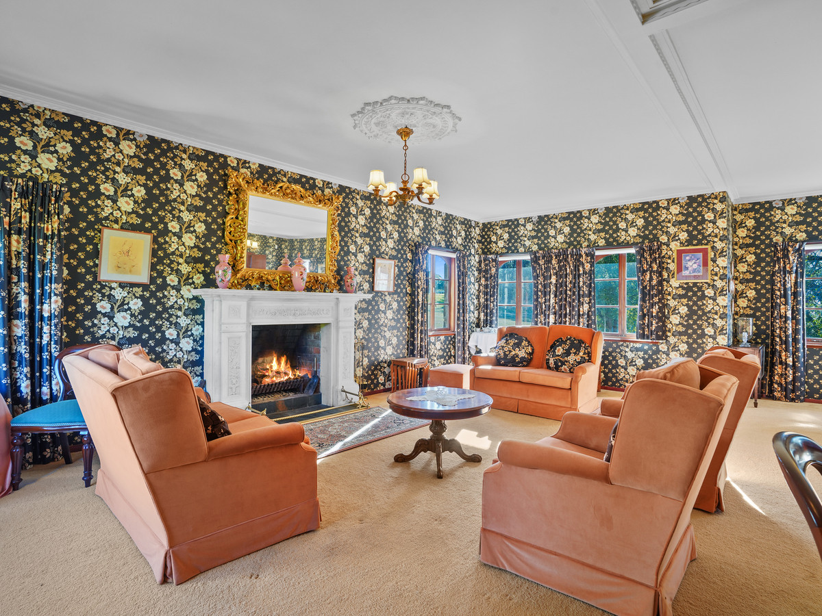 5 Cross Street, Hamilton VIC 3300