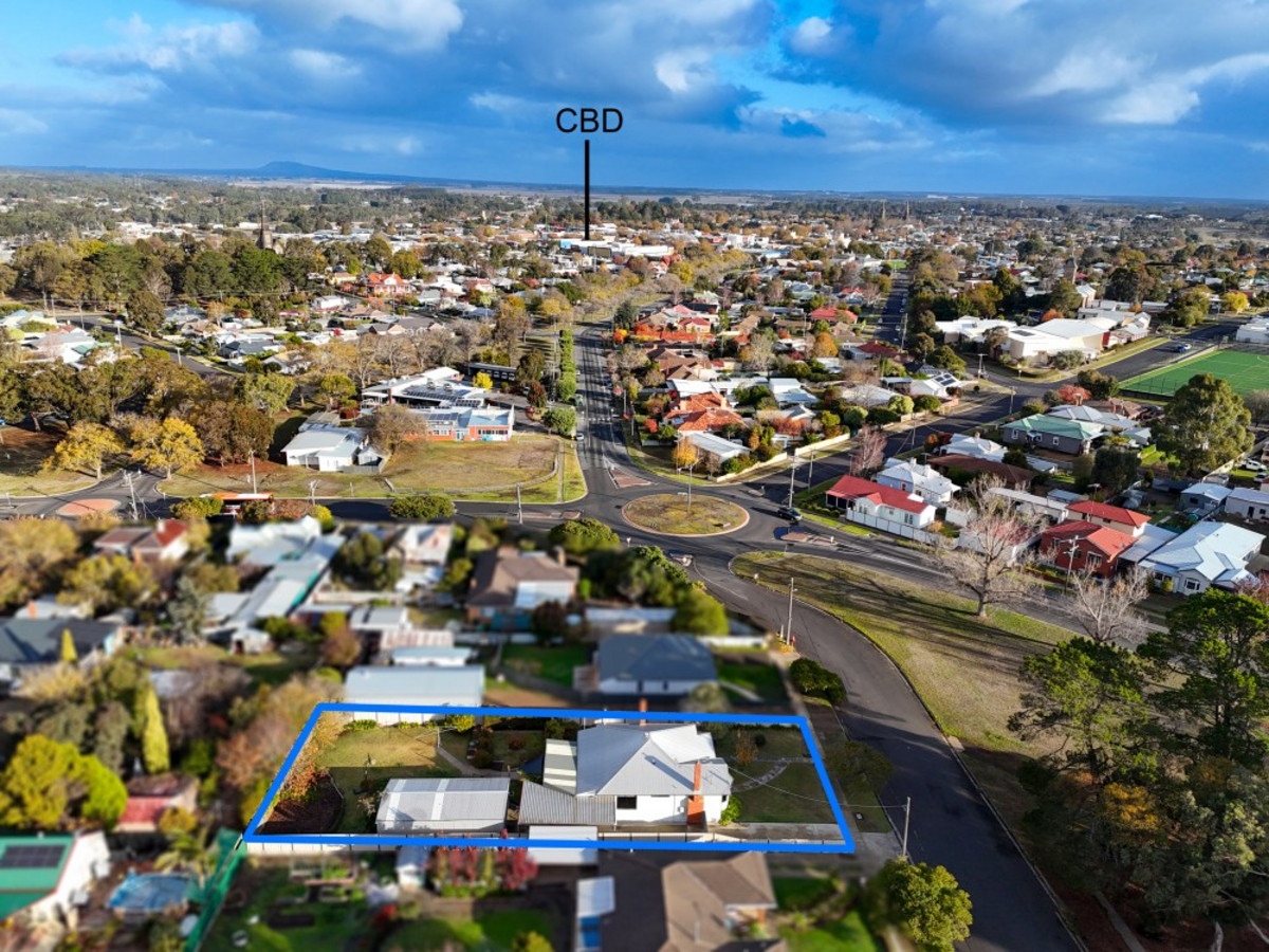 4 Haig Street, Hamilton VIC 3300