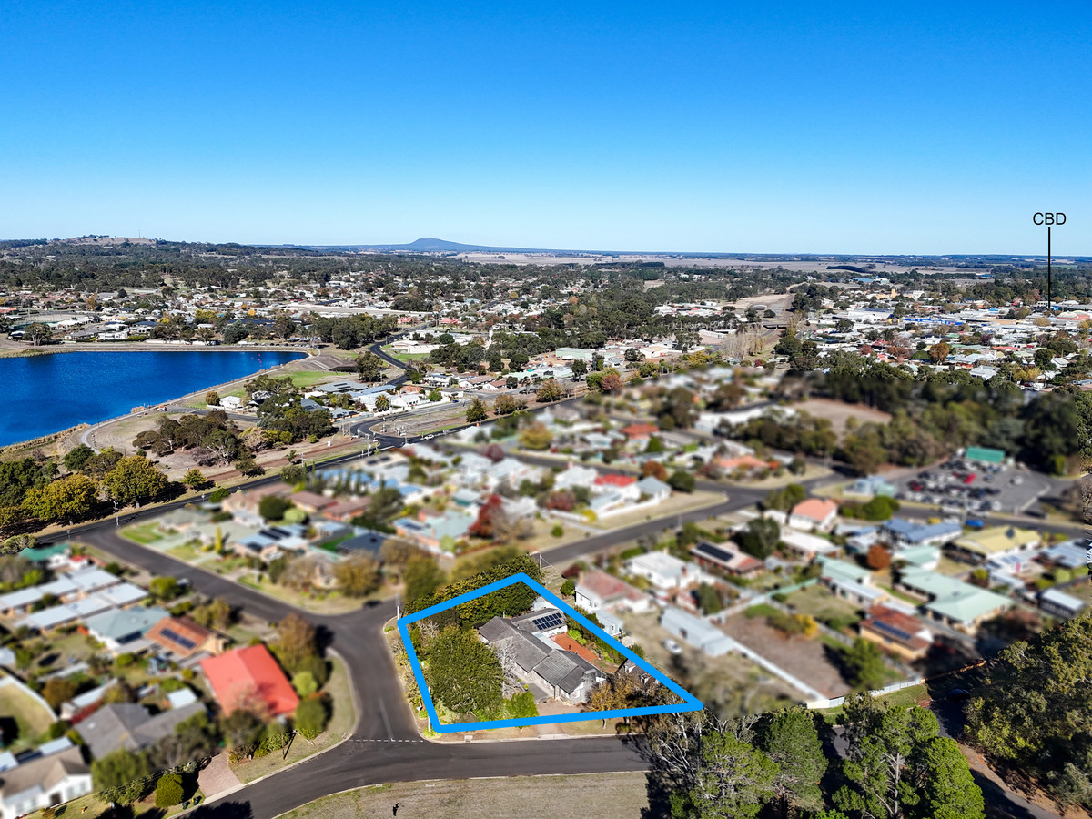 5 Cross Street, Hamilton VIC 3300