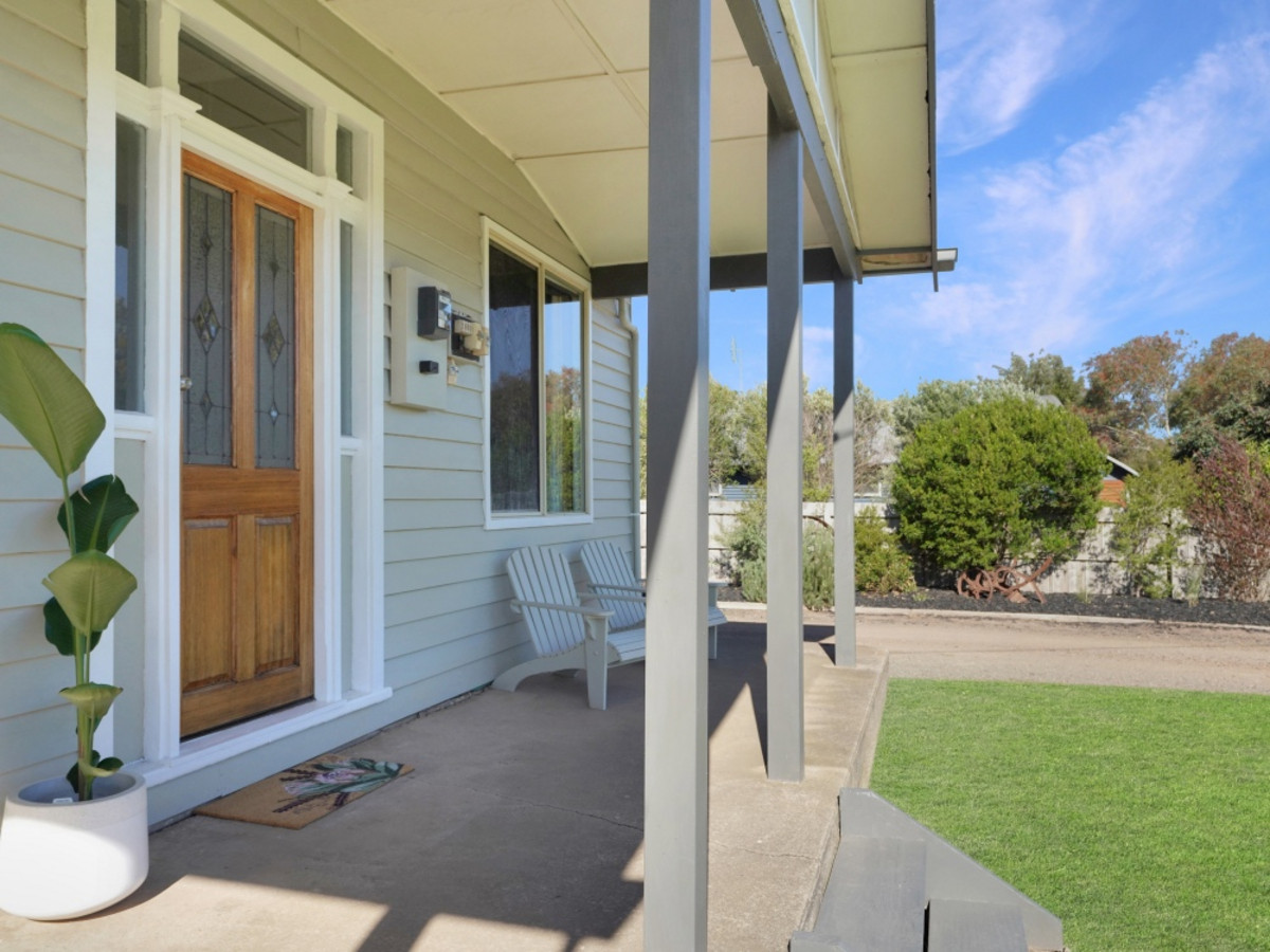 16 Glass Street, Dunkeld VIC 3294