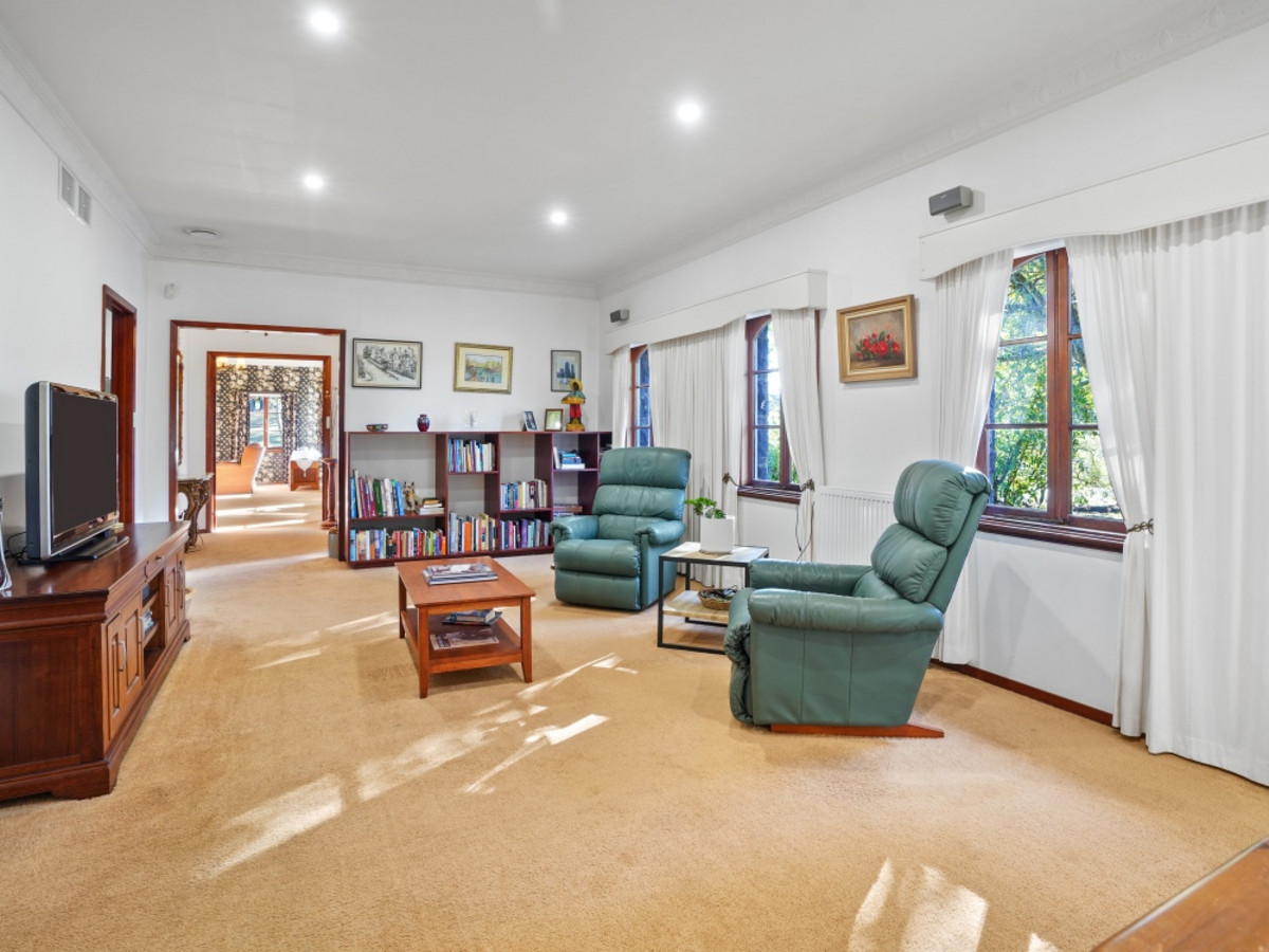 5 Cross Street, Hamilton VIC 3300