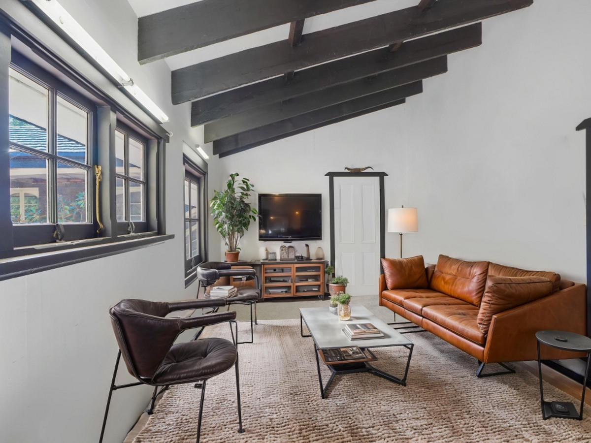 5 Cross Street, Hamilton VIC 3300