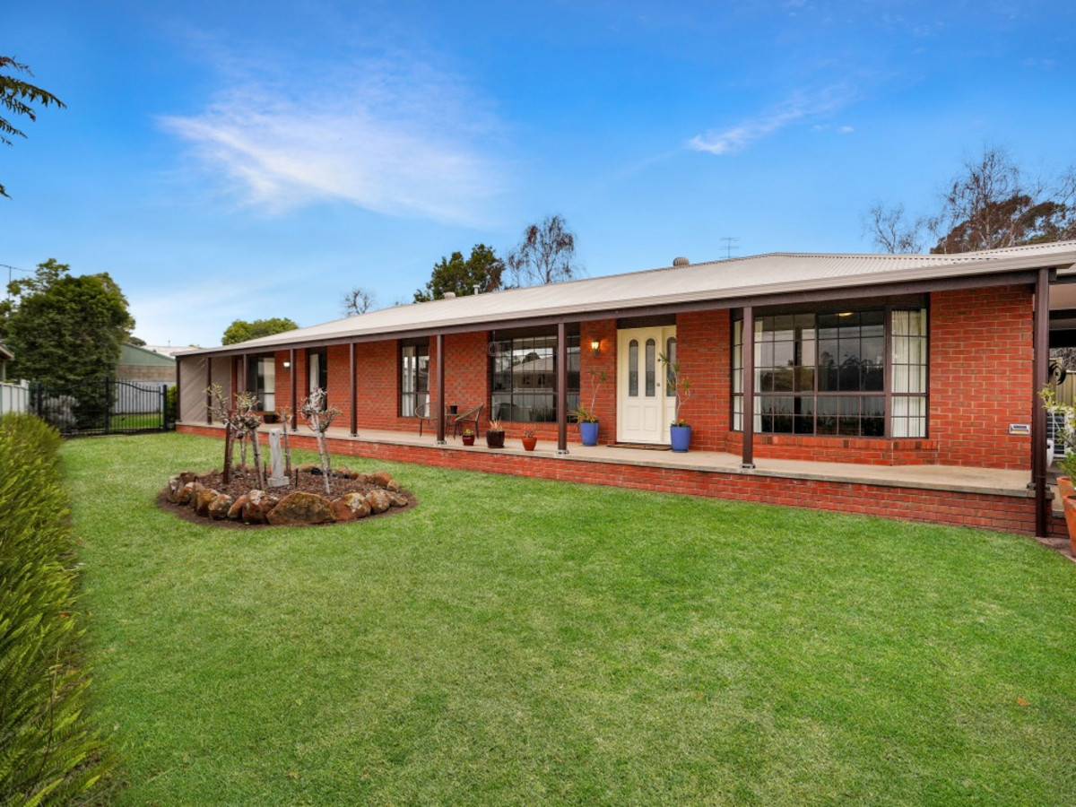 17 David Street, Hamilton VIC 3300