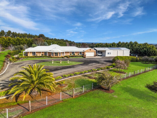 244 Beveridges Road, Hamilton VIC 3300