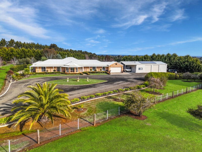 244 Beveridges Road, Hamilton VIC 3300