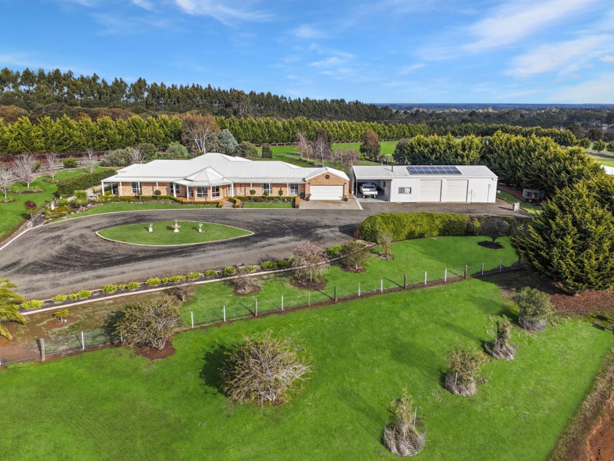 244 Beveridges Road, Hamilton VIC 3300