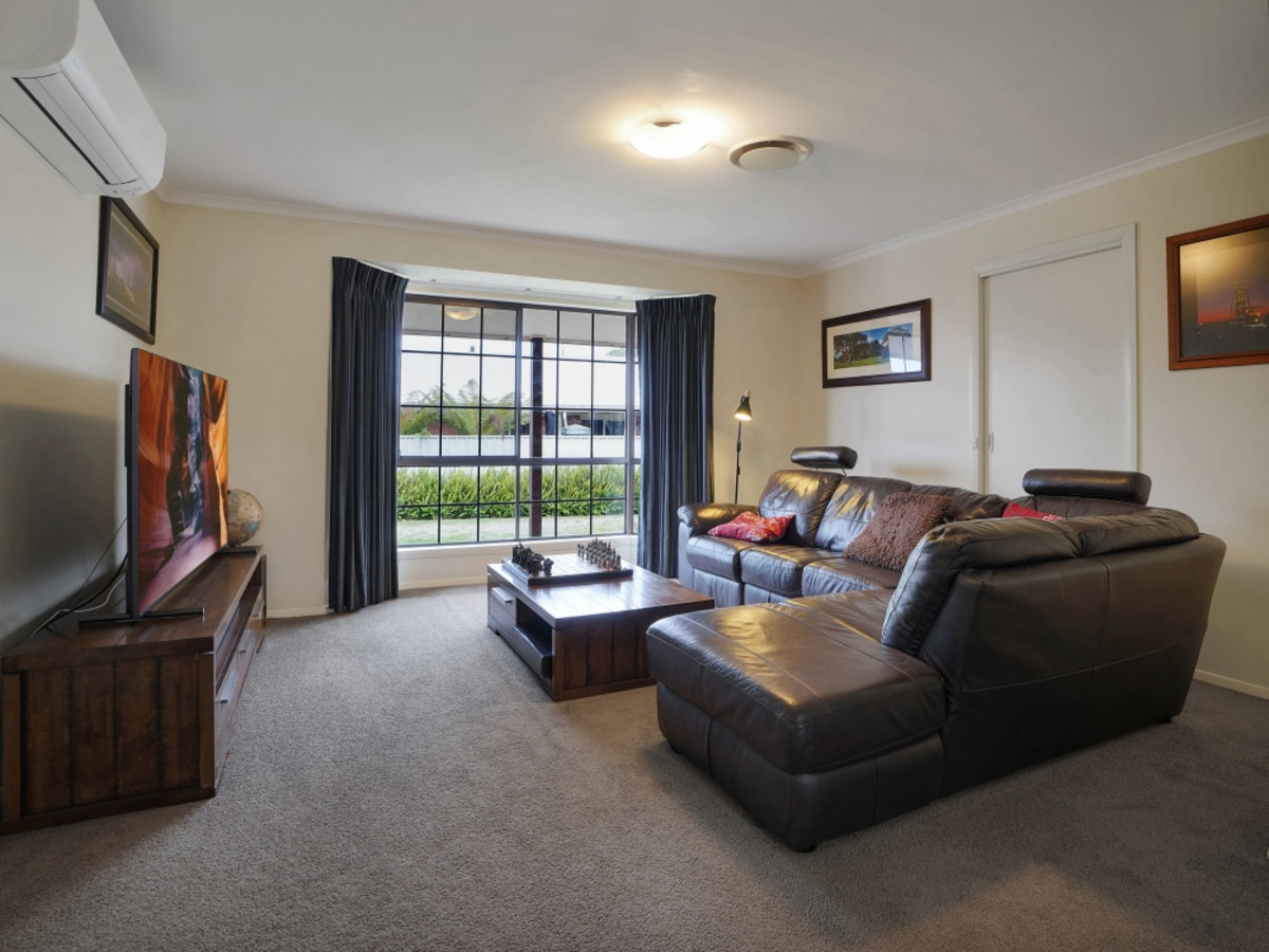 17 David Street, Hamilton VIC 3300