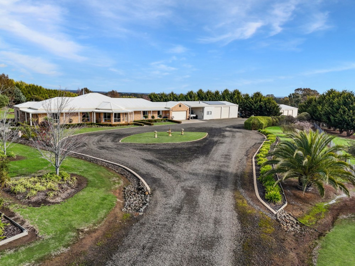 244 Beveridges Road, Hamilton VIC 3300