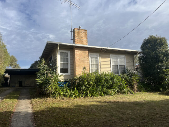 9 Kenna Avenue, Hamilton VIC 3300