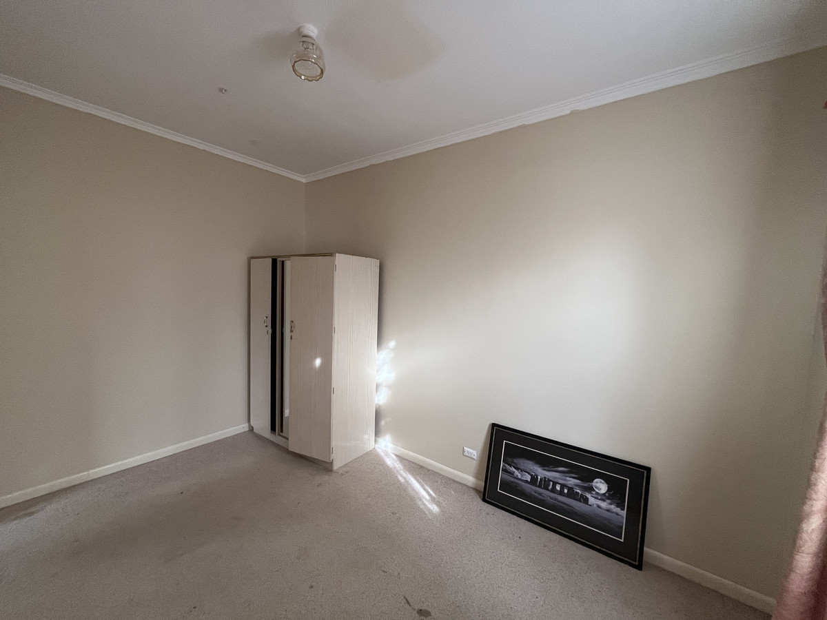 9 Kenna Avenue, Hamilton VIC 3300