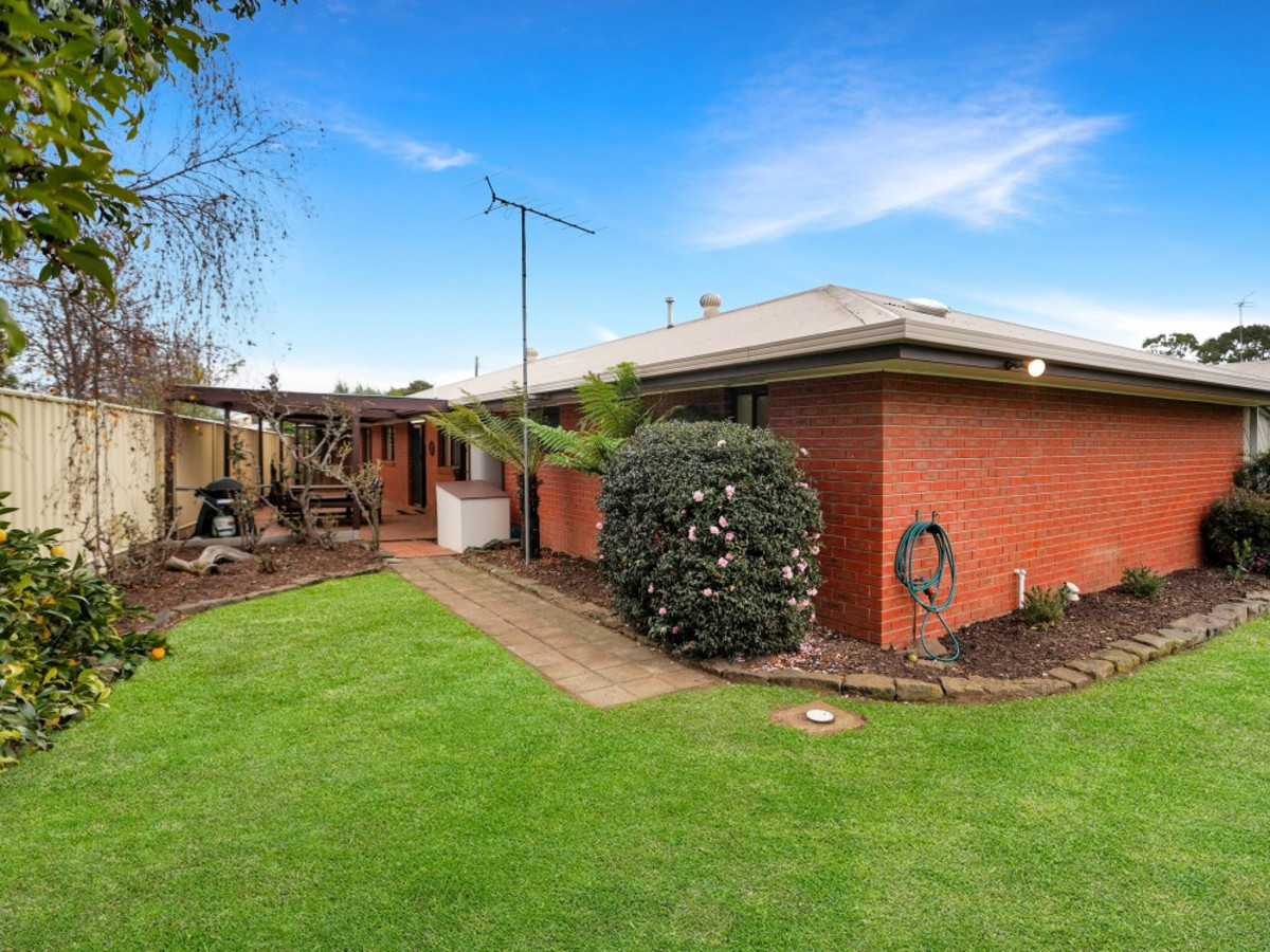17 David Street, Hamilton VIC 3300