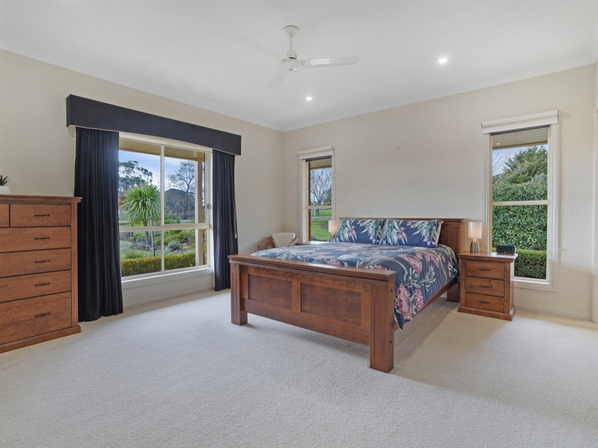 244 Beveridges Road, Hamilton VIC 3300