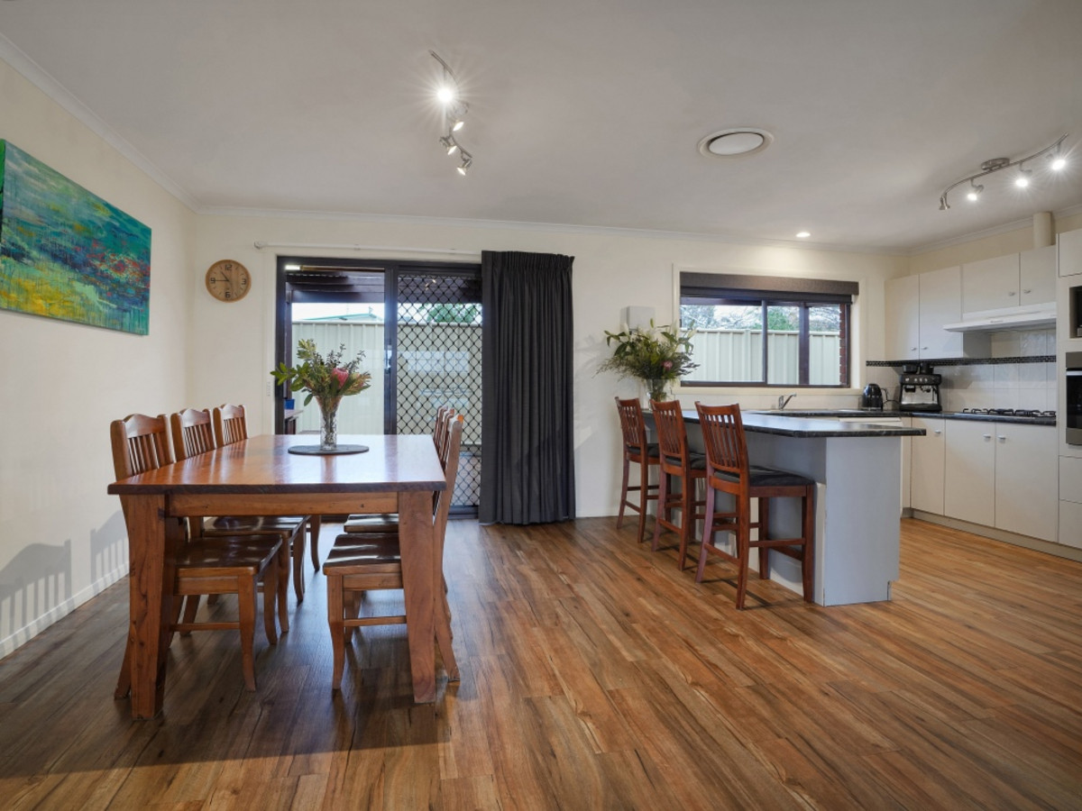 17 David Street, Hamilton VIC 3300