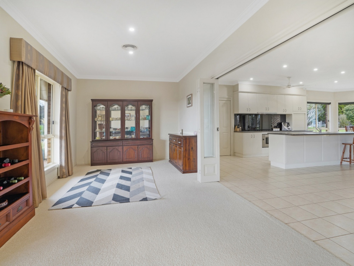 244 Beveridges Road, Hamilton VIC 3300