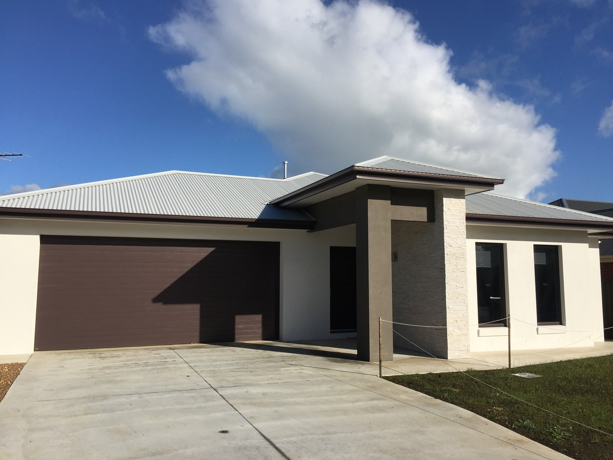 42-44 King Street, Hamilton VIC 3300