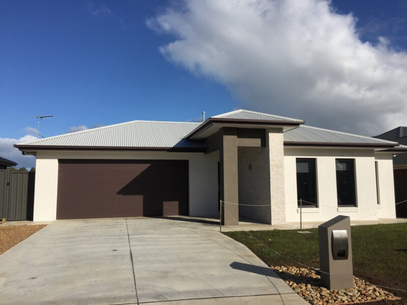 42-44 King Street, Hamilton VIC 3300
