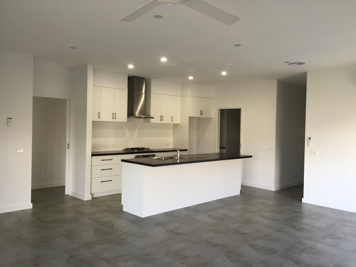 42-44 King Street, Hamilton VIC 3300