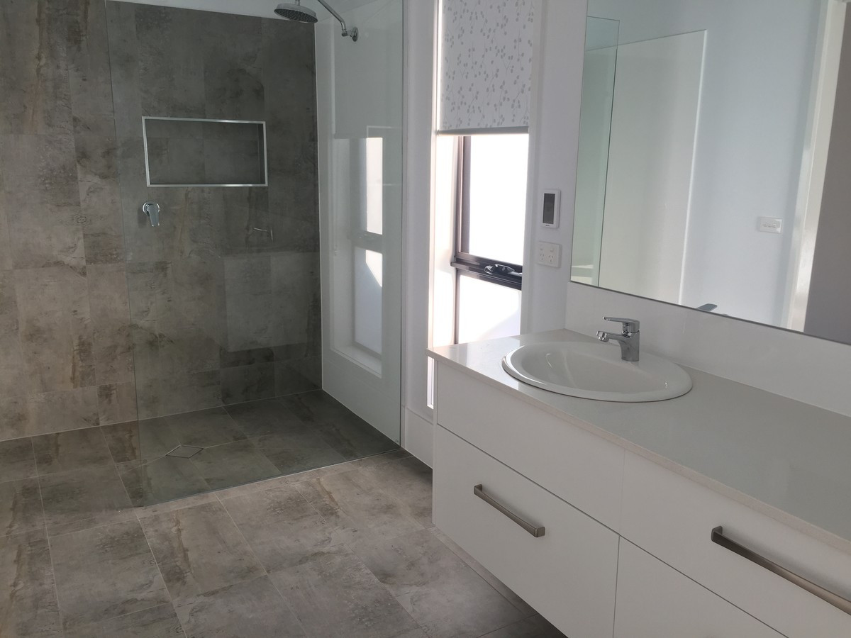 42-44 King Street, Hamilton VIC 3300