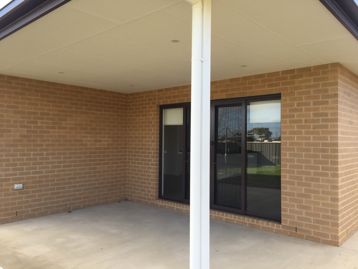 42-44 King Street, Hamilton VIC 3300
