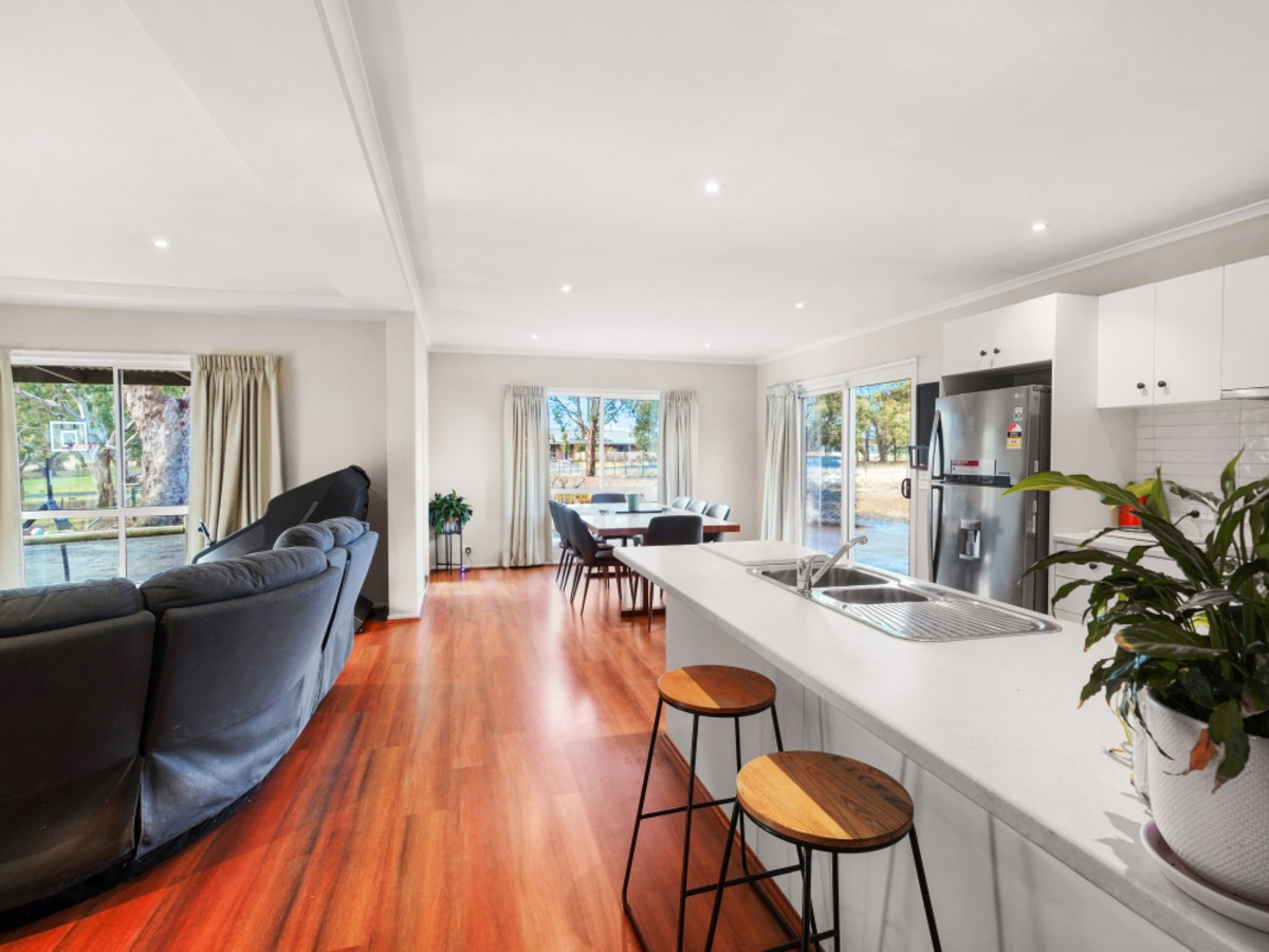 47 Young Street, Hamilton VIC 3300