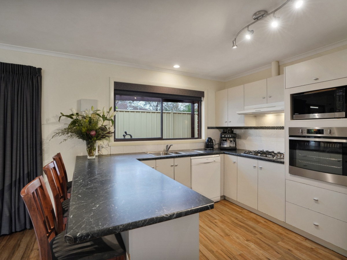 17 David Street, Hamilton VIC 3300