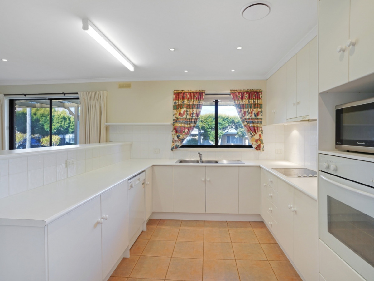25 Skene Street, Hamilton VIC 3300