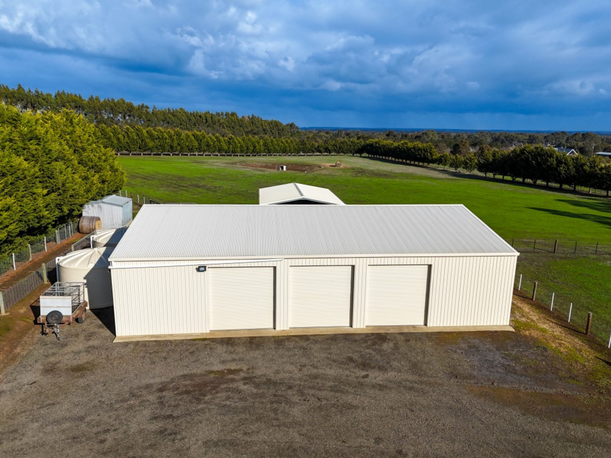244 Beveridges Road, Hamilton VIC 3300