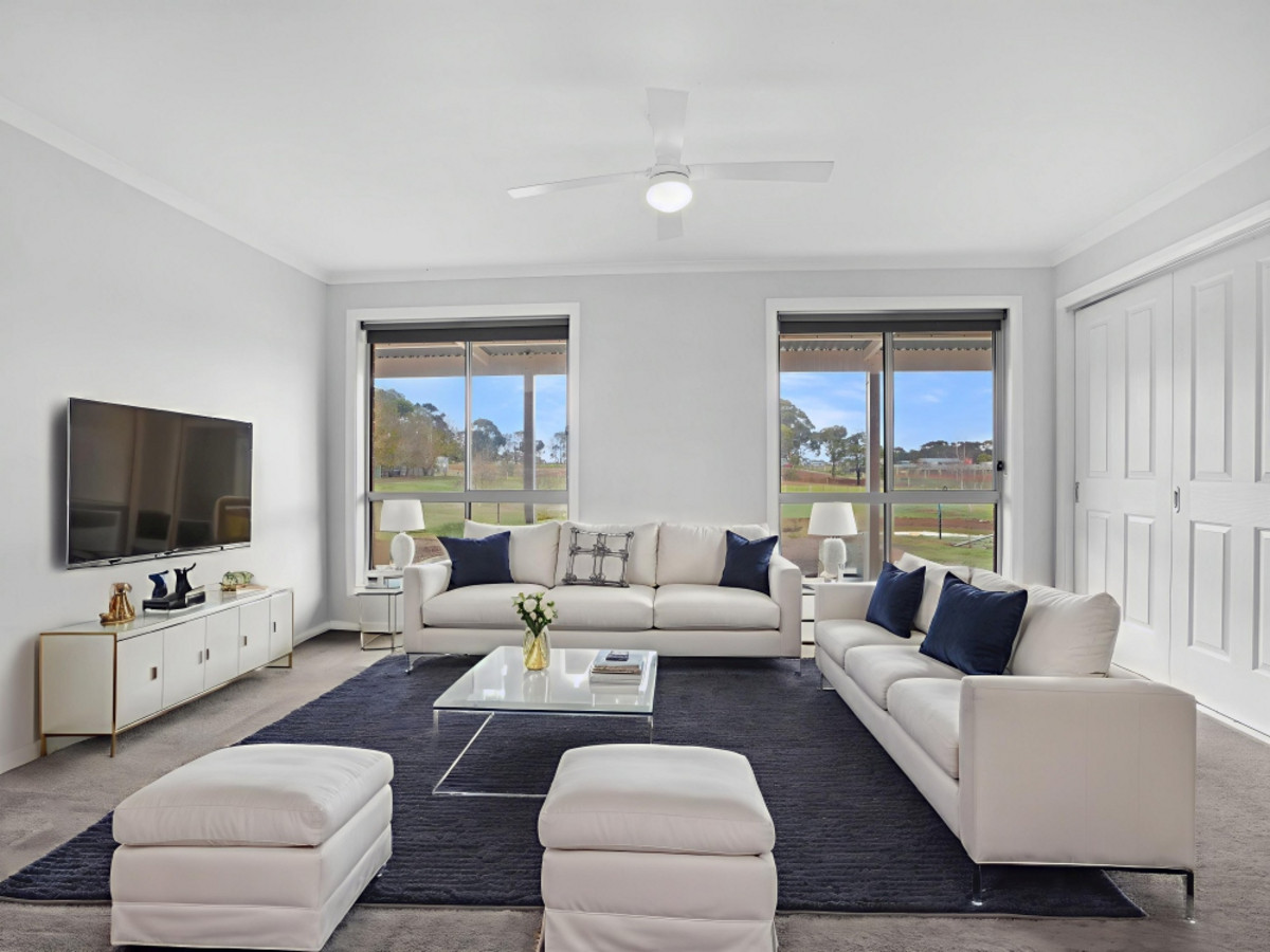 64 Pioneer Street, Hamilton VIC 3300