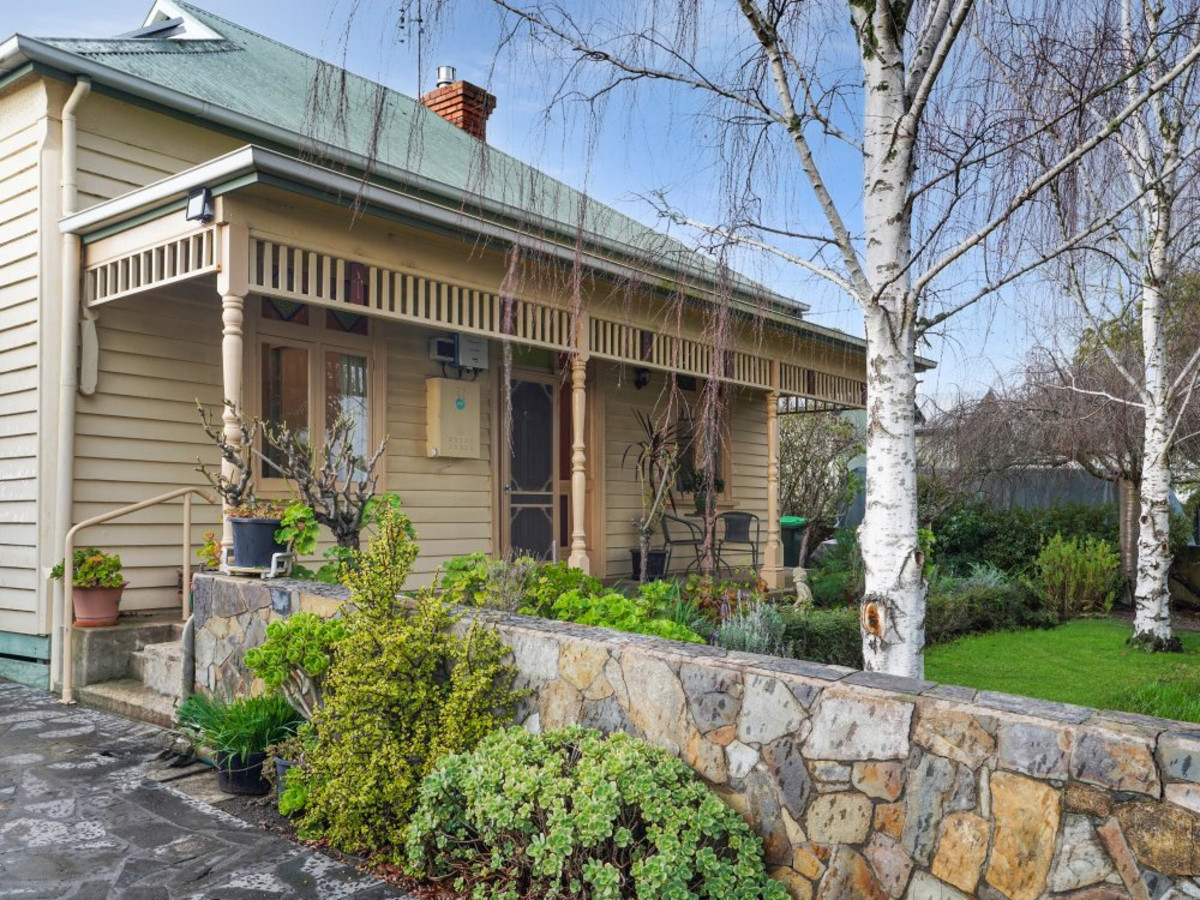56 Stephen Street, Hamilton VIC 3300