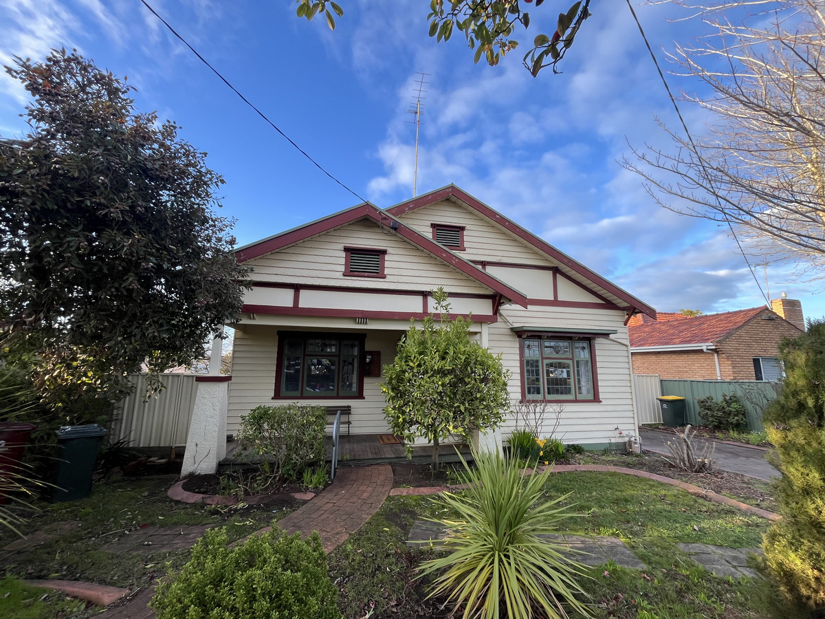 32 MacPherson Street, Hamilton VIC 3300