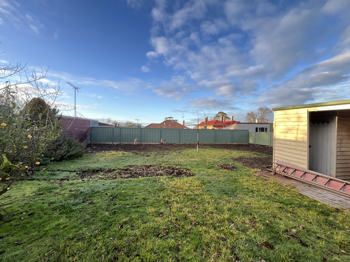 32 MacPherson Street, Hamilton VIC 3300