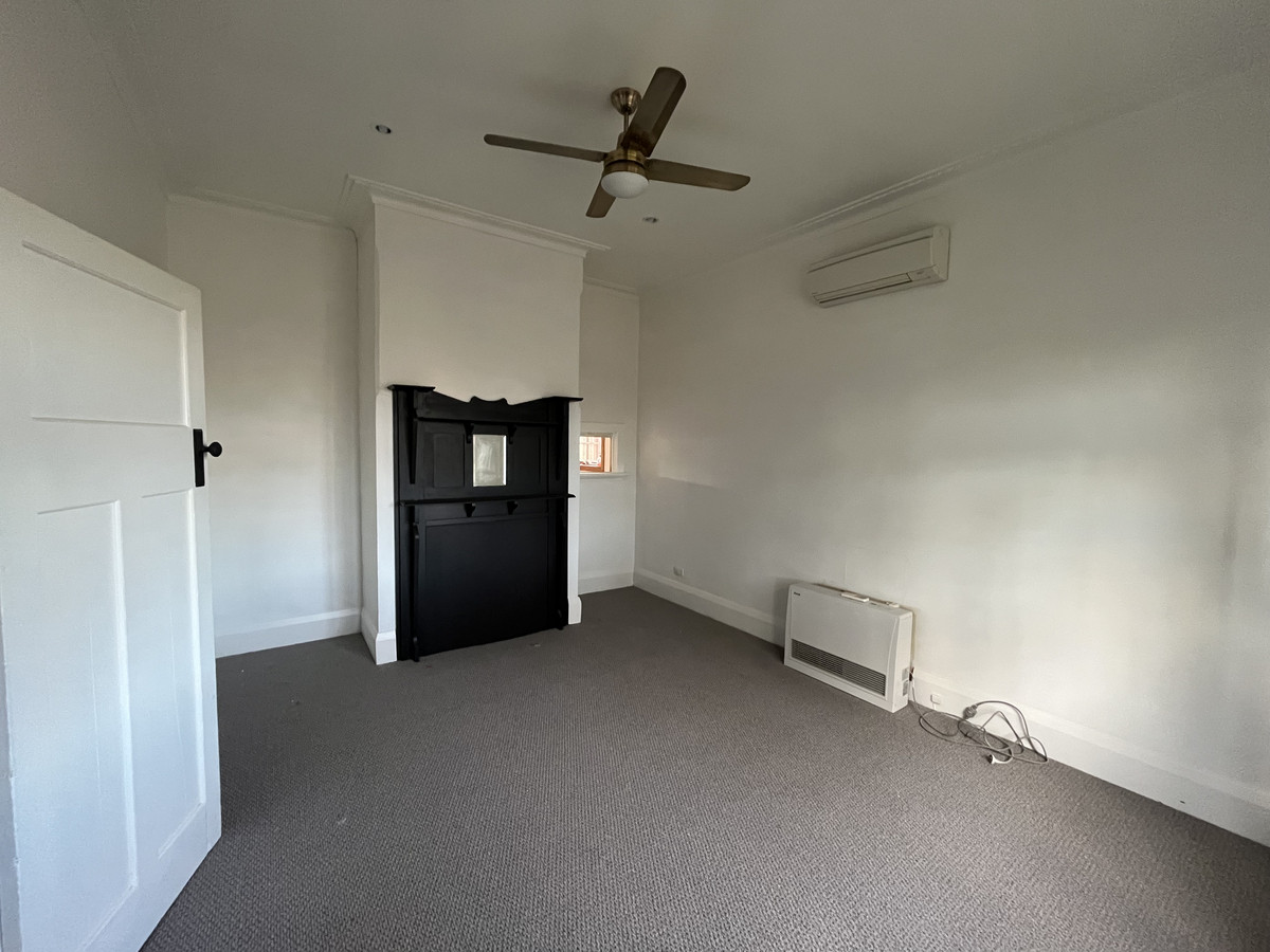 32 MacPherson Street, Hamilton VIC 3300