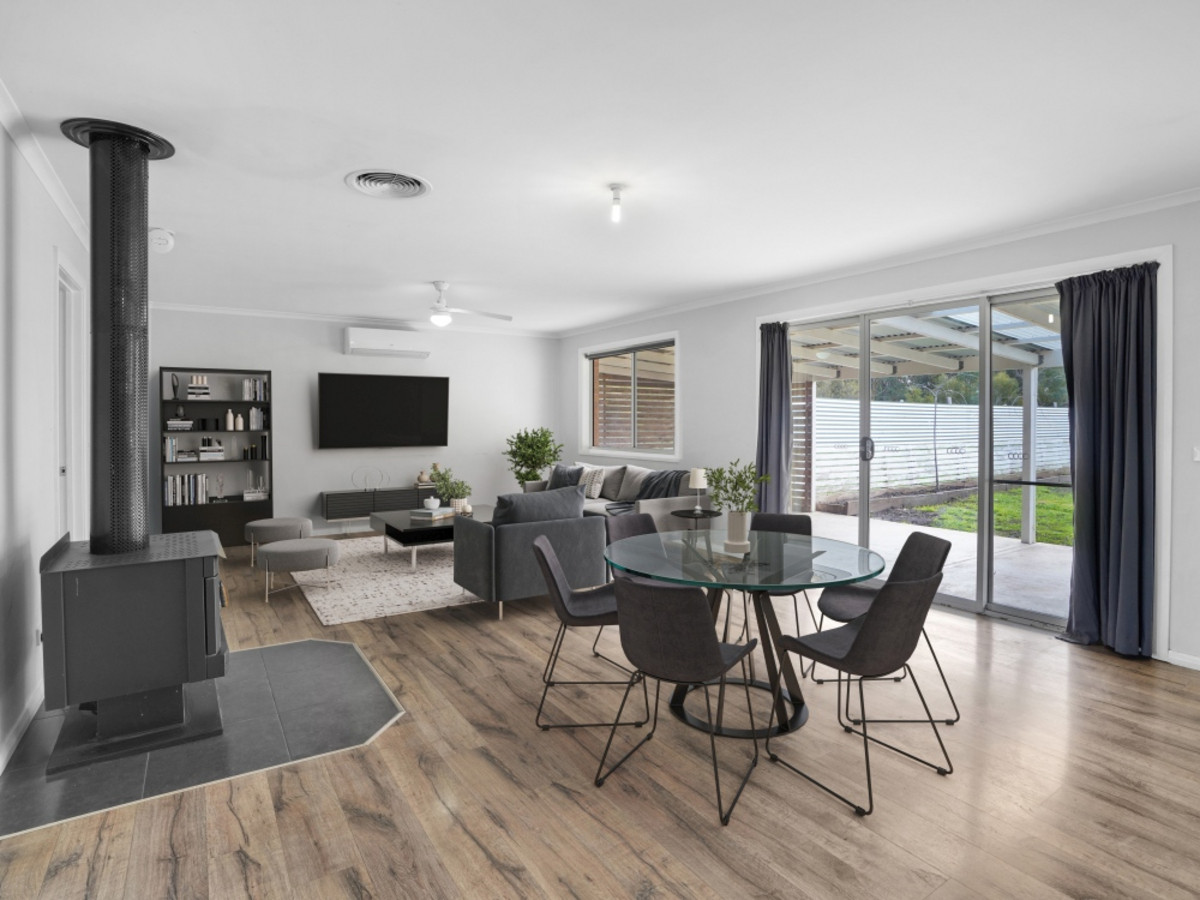 64 Pioneer Street, Hamilton VIC 3300