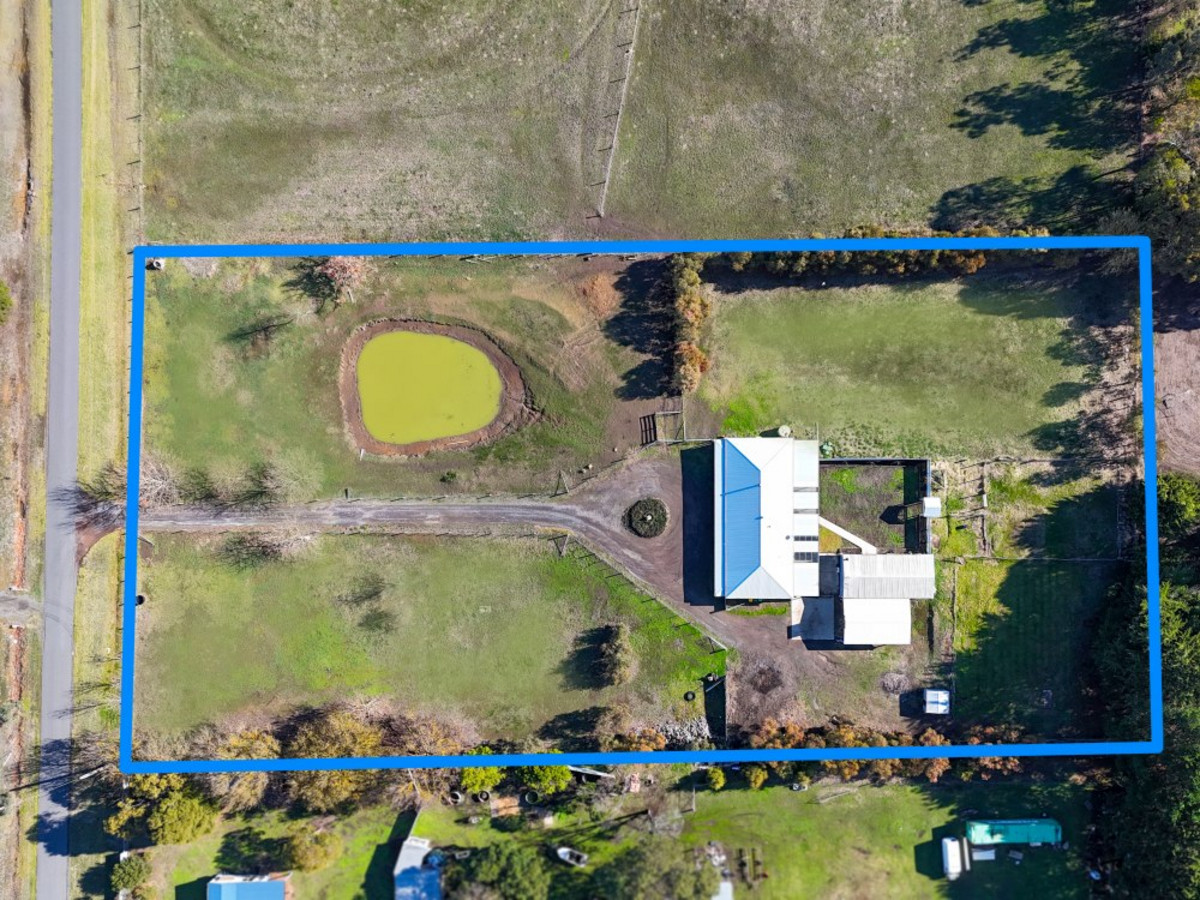 64 Pioneer Street, Hamilton VIC 3300